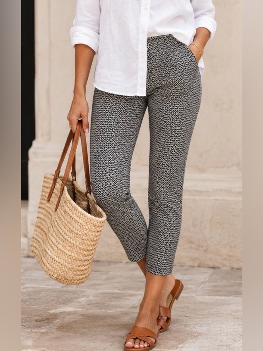 Black & White Geometric Skinny Stretch Crop Pant size 4